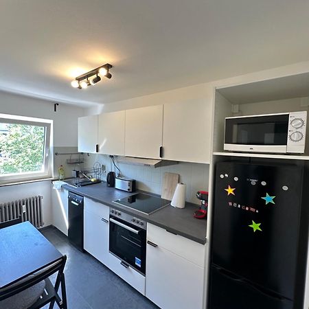 シュトゥットガルトRenovated Flat - Prime Location Near Marienplatzアパートメント エクステリア 写真